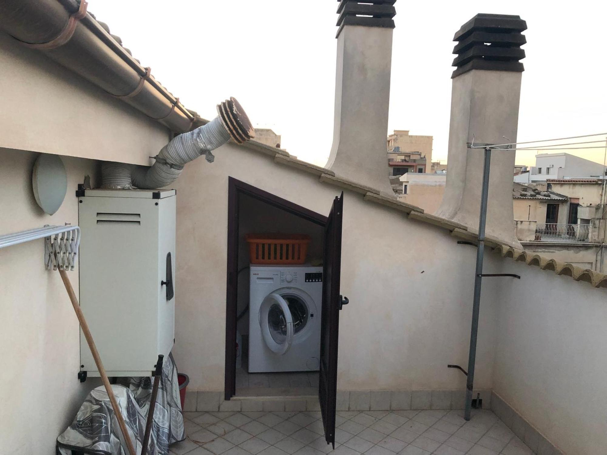 Ferienwohnung Mansarda Mentana Due Vittoria Exterior foto